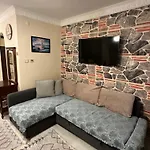 Aparthotel Sea View House