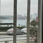 Sea View House Aparthotel 4*