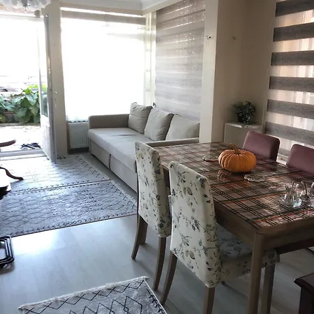 Sea View House Апарт-отель 4*