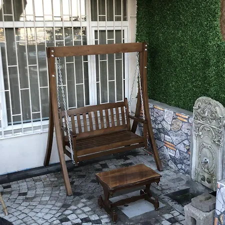 Апарт-отель Sea View House