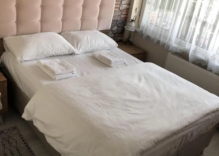 Aparthotel Sea View House 4*