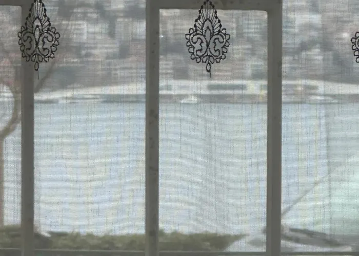 شقة فندقية Sea View House 4*