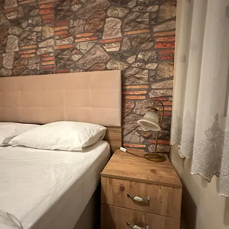 Sea View House Aparthotel